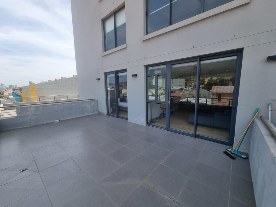 To Let 1 Bedroom Property for Rent in Woodstock Western Cape